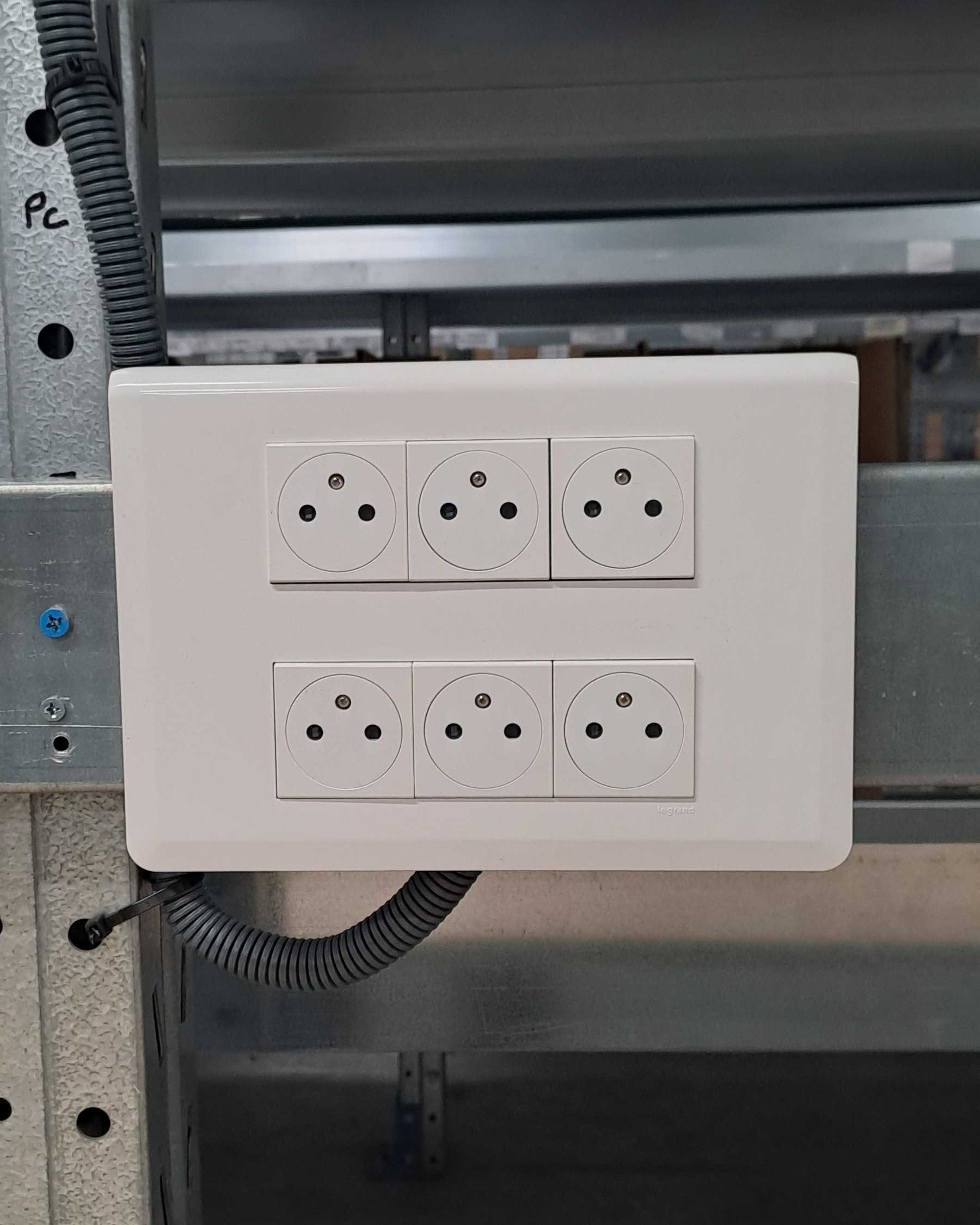 Installation prises électriques